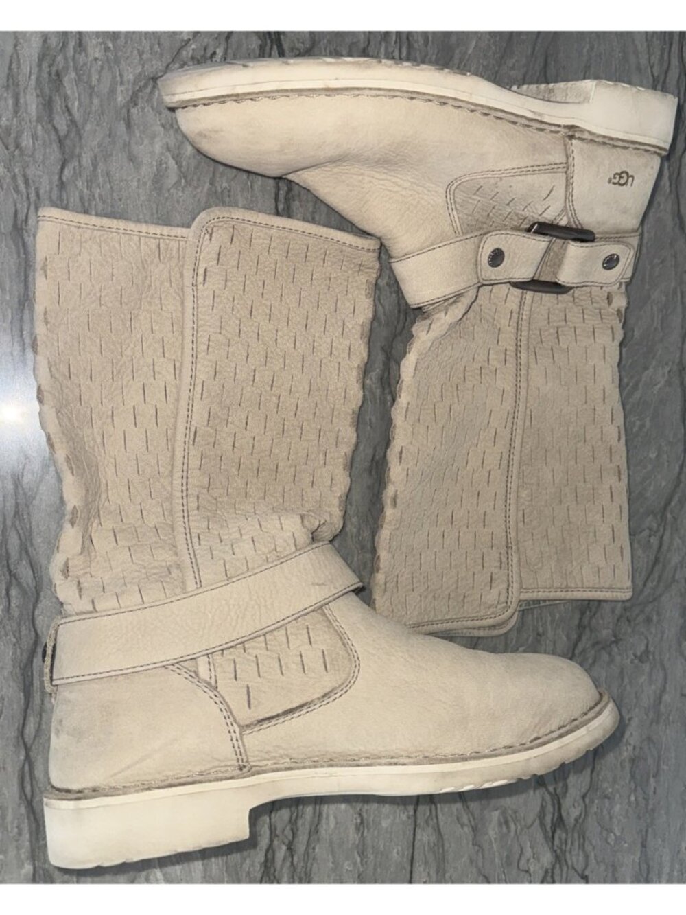 UGG Shani Womens 8 Cream Beige Perforated Leather Calf Boots #1016923